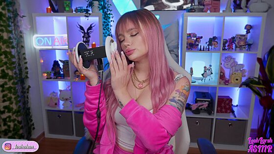 fetish asmrkiss