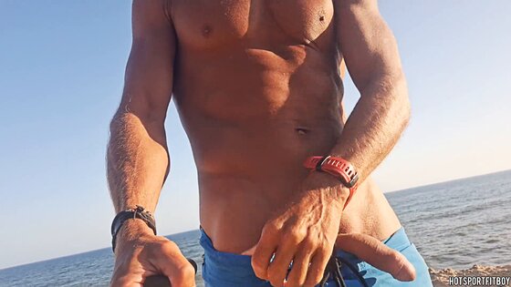 dick flash beach walking sex