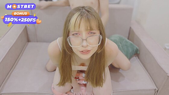 russian 18 fingering hard pussy cumming