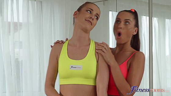 petite fitness room sexy