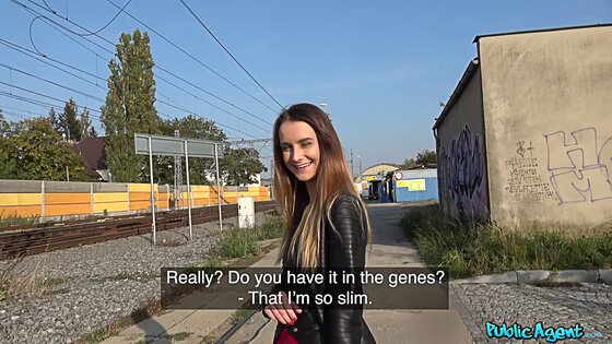 brunette sexvid publicagent porno