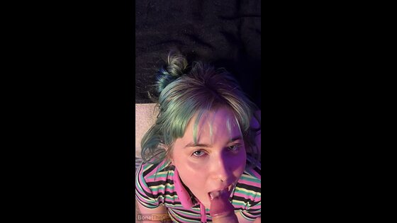 extra small sexy 19 years old doggystyle and facial