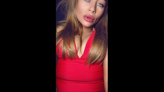 solo girl sexygirls wait sex