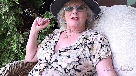 hairy gilf teen❤️sex aunt judy bbw mature wide hips granny